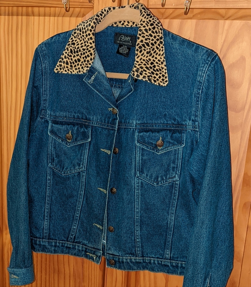 Agnes Blue Denim Jean Jacket with Leopard Print Collar & Patchwork design back